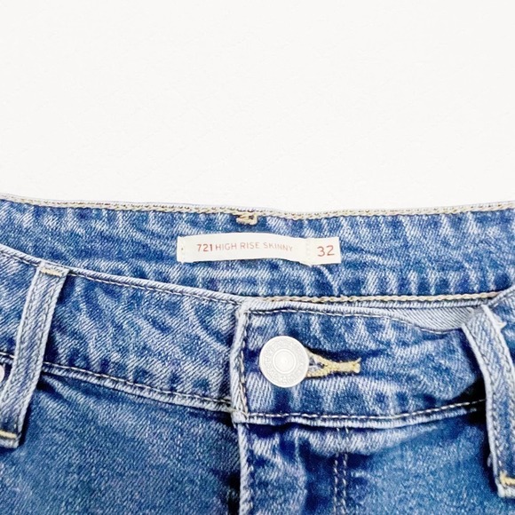 Levi's 721 High Rise Skinny Medium Wash Denim Jeans 32 - Picture 7 of 8